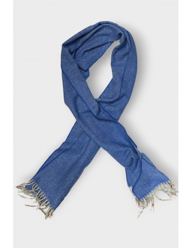 Foulard texturé de laine en stock