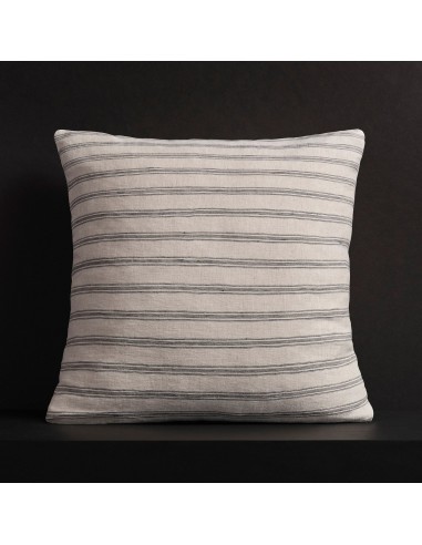 Stripe Throw Pillow with Piping - Natural Stripe brillant des détails fins