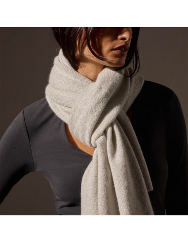 Lightweight Textured Cashmere Scarf - Mist offre 