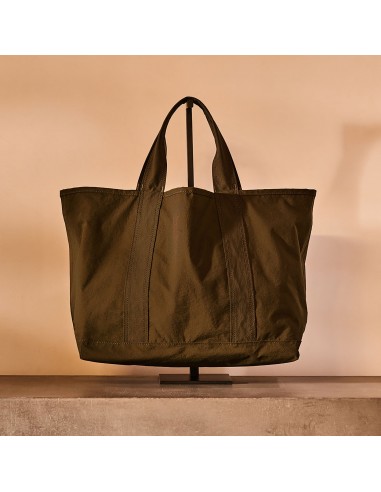 Small Matte Nylon Tote - Olive à prix réduit toute l'année