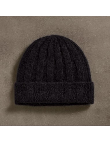 Textured Cashmere Beanie - True Black le concept de la Pate a emporter 