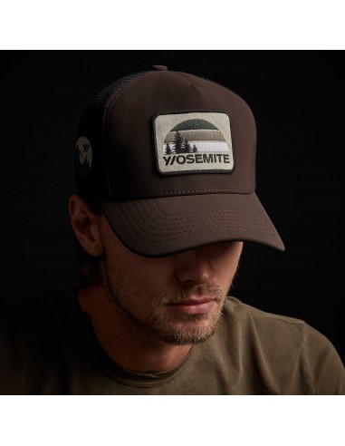 Y/OSEMITE Patch Trucker Hat - Kona Toutes les collections ici