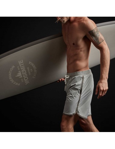 Curved Hem Boardshort - Smoke/Koala chez Cornerstreet bien 