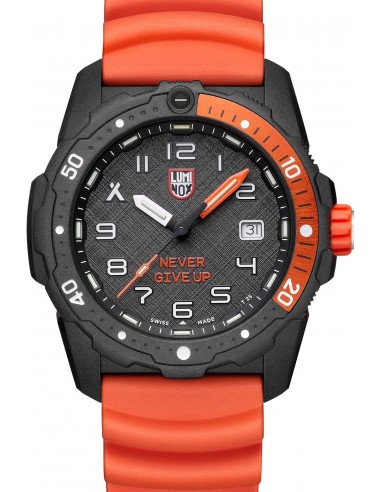 Montre Bear Grylls 3729 Never Give Up s'inspire de l'anatomie humaine