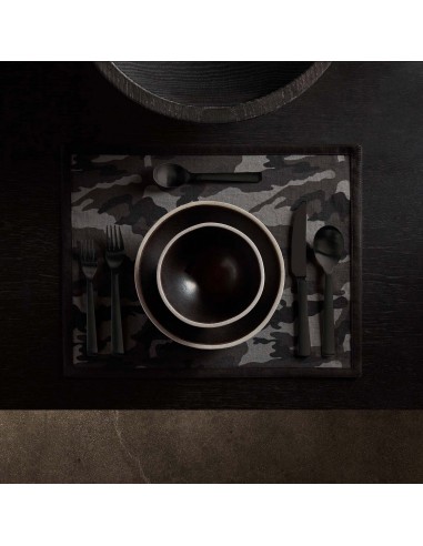 Camo Placemat with Suede Trim - Night Camo/Black 50% de réduction en Octobre 2024